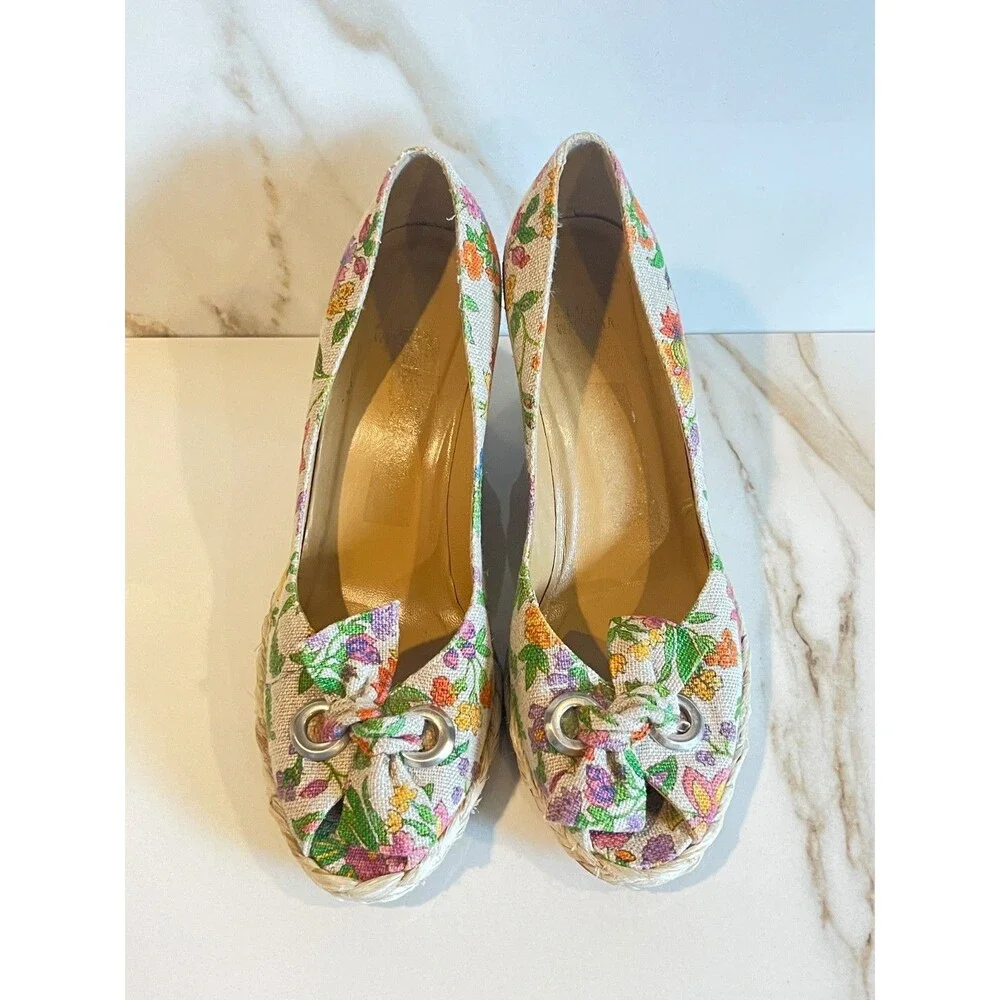 Stuart Weitzman Vintage Floral Tapestry Wedges 7.5 M Spain Quiet Luxury Archive